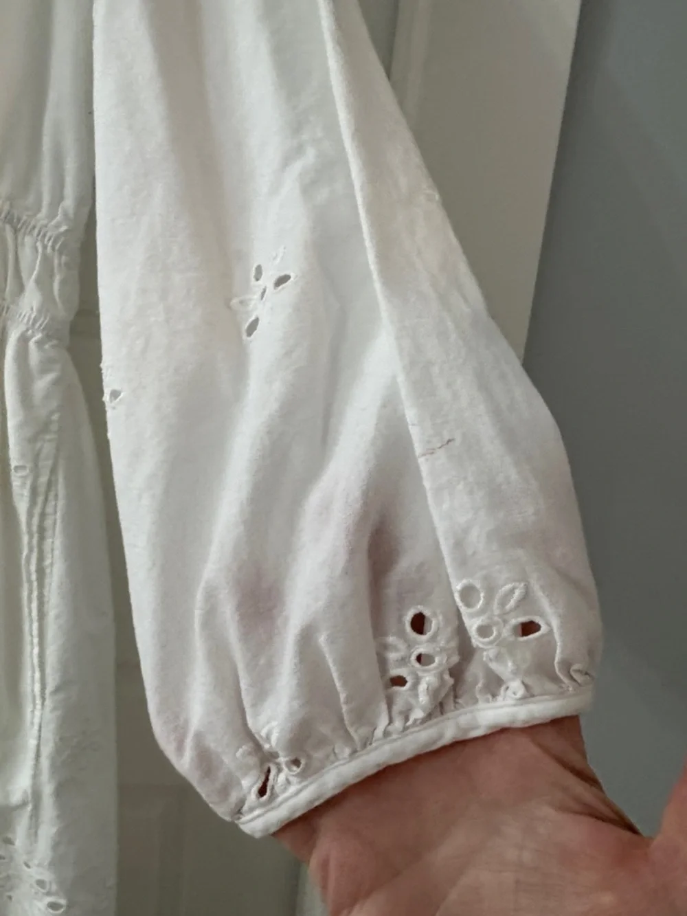 Universal Thread White Eyelet Peasant Dress - Picture 4 of 6